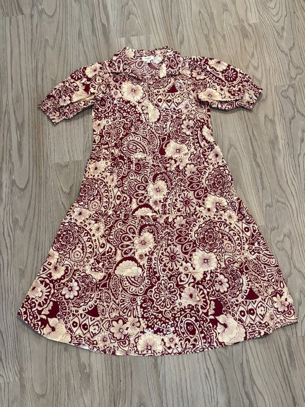 Umgee Sangria Floral Poplin Collared Midi Dress Medium